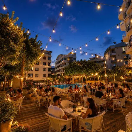 Couette-café Antalya Bed & Breakfast